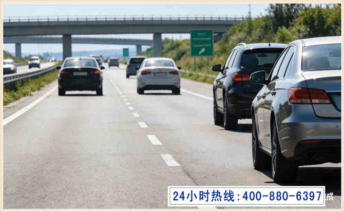 新抚长春拖车电话 新抚长春拖车电话